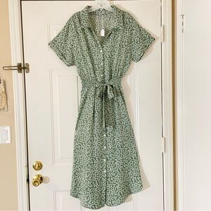 Floral Green Button Down Midi Dress NWT